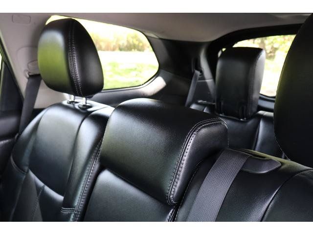 Used 2015 Nissan Pathfinder SL w/ Trailer Tow Package FWD image 8
