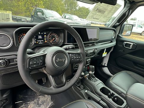 New 2026 Jeep Gladiator Sport AWD/4WD image 20