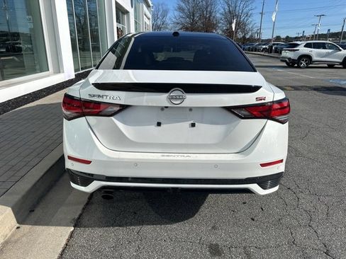 Used 2024 Nissan Sentra SR w/ SR Premium Package image 6