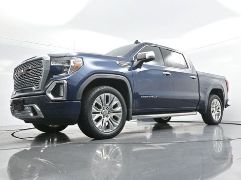 Used 2022 GMC Sierra 1500 Denali w/ Denali Premium Package AWD/4WD image 48