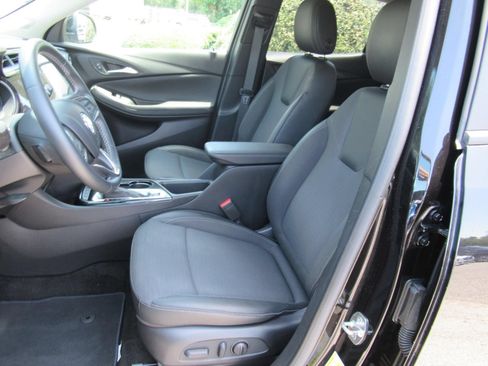 Used 2023 Buick Encore GX Select w/ Sport Touring Package AWD/4WD image 18