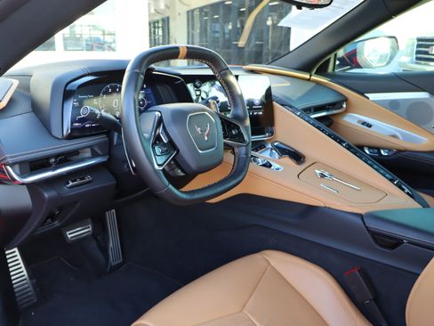 Used 2020 Chevrolet Corvette Stingray Preferred Cpe w/ 2LT Preferred Equipment Group RWD image 15