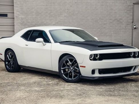 Used 2022 Dodge Challenger R/T w/ Blacktop Package RWD image 32