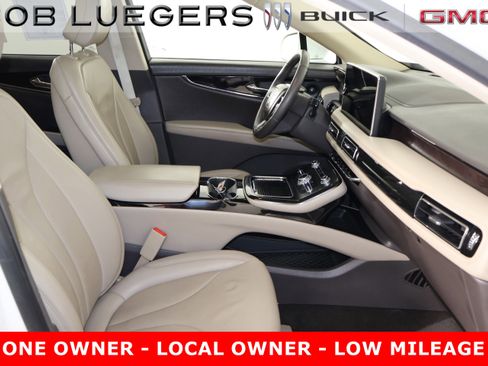 Used 2021 Lincoln Nautilus Reserve image 22