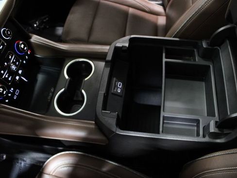 Used 2021 Chevrolet Tahoe High Country w/ Premium Package image 36