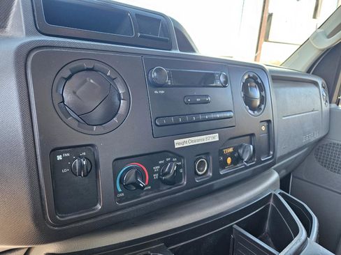 Used 2012 Ford E-350 and Econoline 350 Super Duty w/ PWR Locks & Windows Group image 12