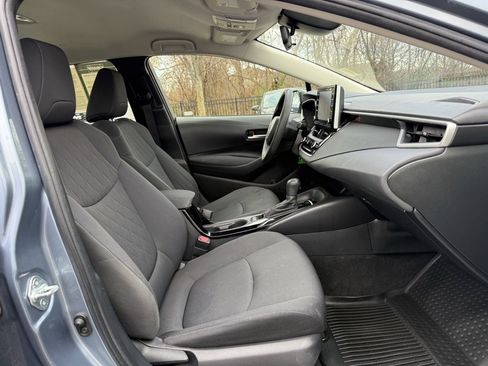 Used 2021 Toyota Corolla LE image 36