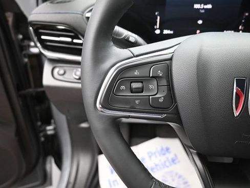 Used 2024 Buick Envista Sport Touring w/ Convenience I Package FWD image 28