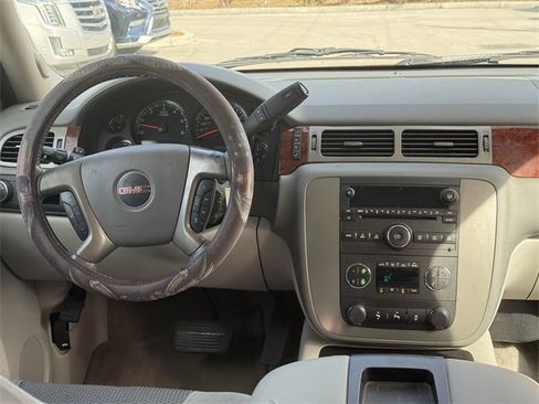 Used 2013 GMC Yukon XL SLT image 19