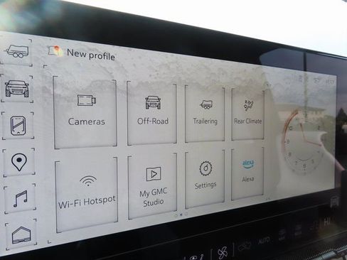 Used 2024 GMC Hummer EV 2X image 29