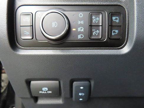 Used 2025 Ford F250 Platinum image 63