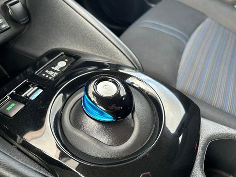 Used 2024 Nissan Leaf SV Plus image 22