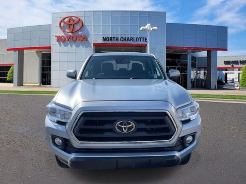 Used 2023 Toyota Tacoma SR5 image 3