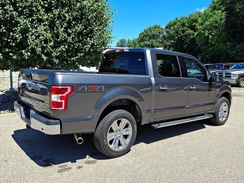 Used 2018 Ford F150 XLT w/ Equipment Group 302A Luxury AWD/4WD image 7