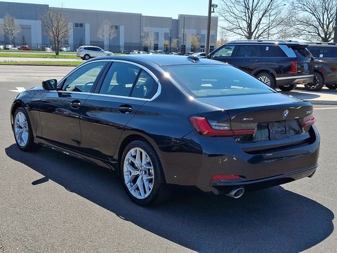 Used 2025 BMW 330i xDrive Sedan AWD/4WD image 4