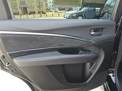Used 2019 Acura MDX A-Spec image 15