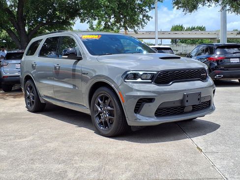 Used 2026 Dodge Durango GT AWD/4WD image 2