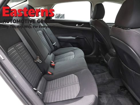 Used 2025 Kia K5 LXS FWD image 23