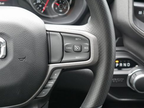 Used 2024 RAM 2500 Tradesman w/ Chrome Appearance Group image 19