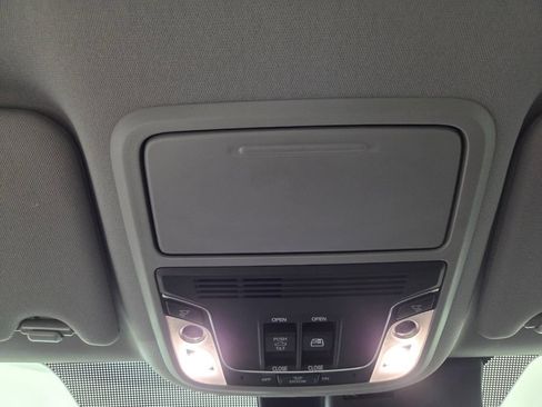 Used 2023 Honda Ridgeline RTL-E image 14