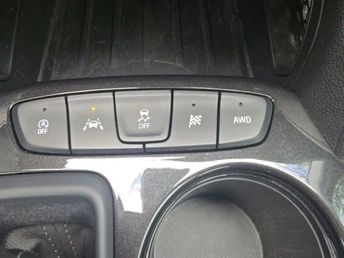 Used 2025 Chevrolet TrailBlazer LT image 15