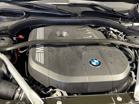 Used 2024 BMW 740i xDrive image 29