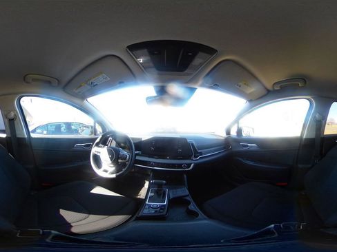 Used 2025 Kia Sportage LX image 41