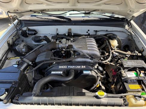 Used 2003 Toyota Tacoma PreRunner w/ Convenience Pkg RWD image 28