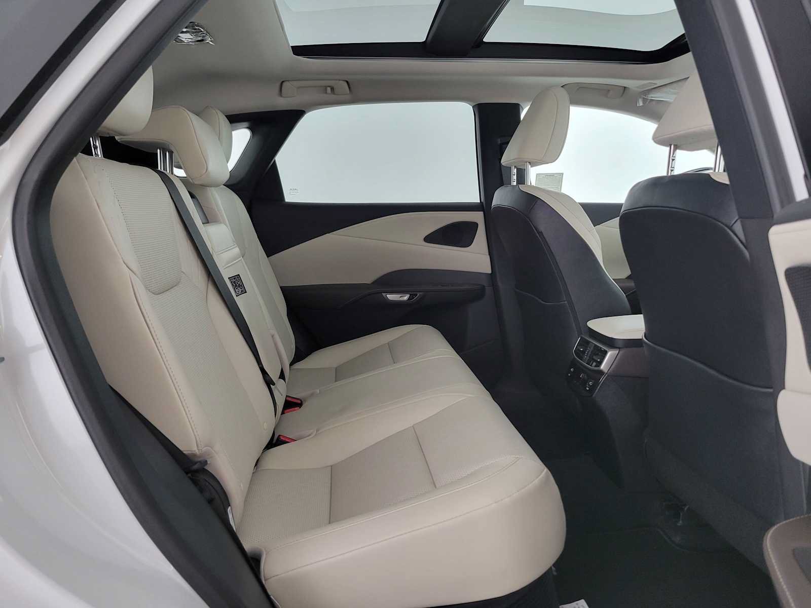 New 2026 Lexus RX 350 w/ Convenience Package AWD/4WD image 12
