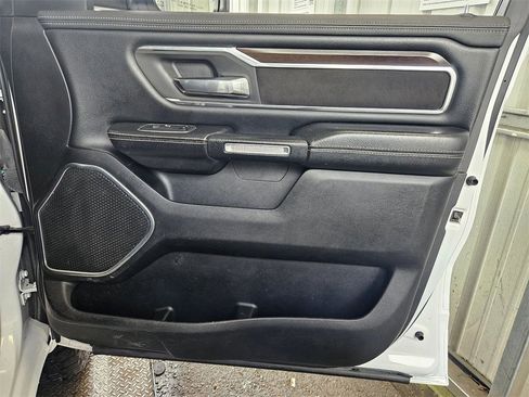 Certified 2021 RAM 1500 Laramie image 17
