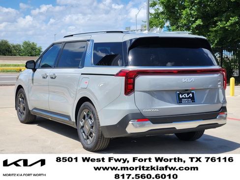 New 2026 Kia Carnival SX FWD image 4