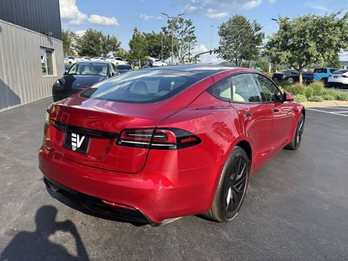 Used 2026 Tesla Model S AWD/4WD image 9