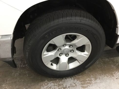 Used 2023 RAM 1500 Big Horn image 4