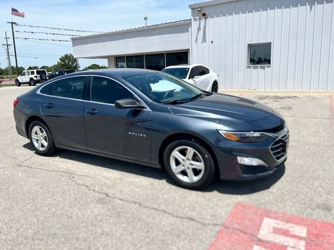 Used 2019 Chevrolet Malibu LS FWD image 6