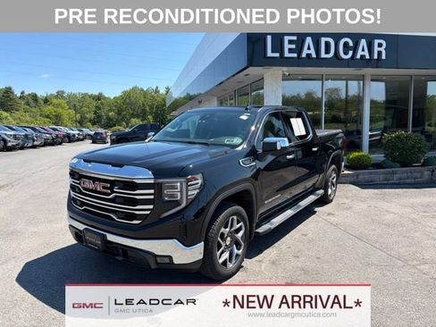 Used 2023 GMC Sierra 1500 SLT w/ X31 Off-Road Package AWD/4WD image 1