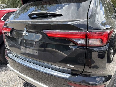 Used 2022 Mitsubishi Outlander SEL FWD image 12