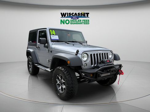 Used 2014 Jeep Wrangler Sport w/ Quick Order Package 24S AWD/4WD image 17