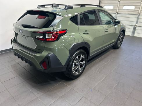 Used 2026 Subaru Crosstrek 2.5i Premium AWD/4WD image 3