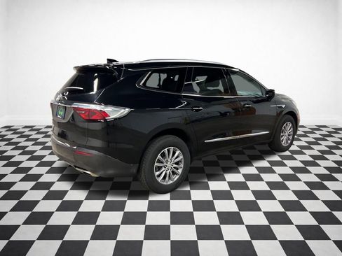 Certified 2024 Buick Enclave Essence w/ Trailering Package, 5000 lbs. AWD/4WD image 9