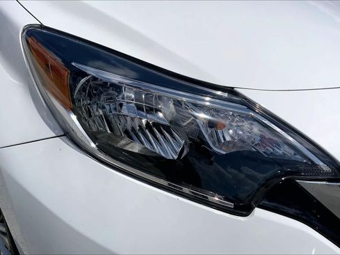 Used 2019 Nissan Versa Note SV FWD image 27
