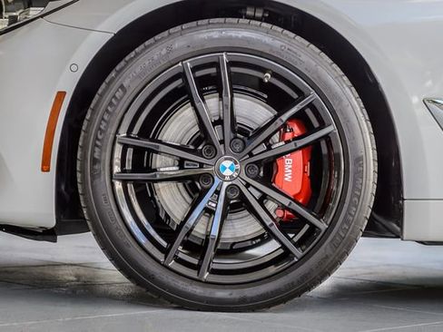 Used 2018 BMW 540i w/ Premium Package RWD image 13