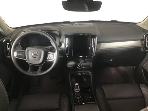 Used 2026 Volvo XC40 B5 Plus w/ Protection Package Premier AWD/4WD image 24