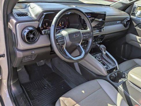 Used 2023 Chevrolet Colorado ZR2 w/ ZR2 Convenience Package III image 18