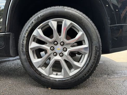 Used 2018 Chevrolet Traverse Premier AWD/4WD image 9