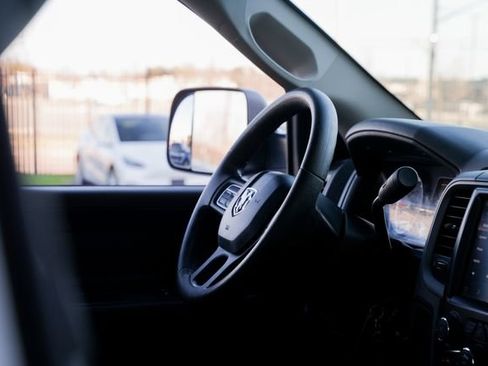 Used 2015 RAM 3500 Tradesman w/ Chrome Appearance Group image 35