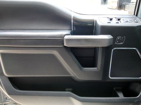 Used 2021 Ford F250 Platinum image 20