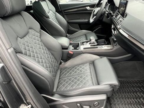 Certified 2025 Audi SQ5 Premium Plus w/ Premium Plus Package image 14