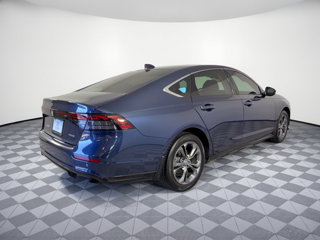 Certified 2025 Honda Accord EX-L image 9