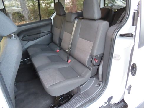 Used 2018 Ford Transit Connect XL image 8