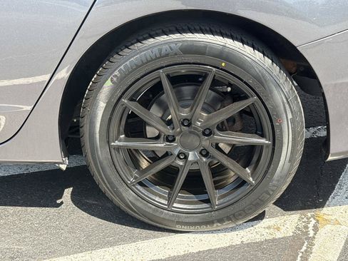 Used 2015 Honda Accord EX-L image 11